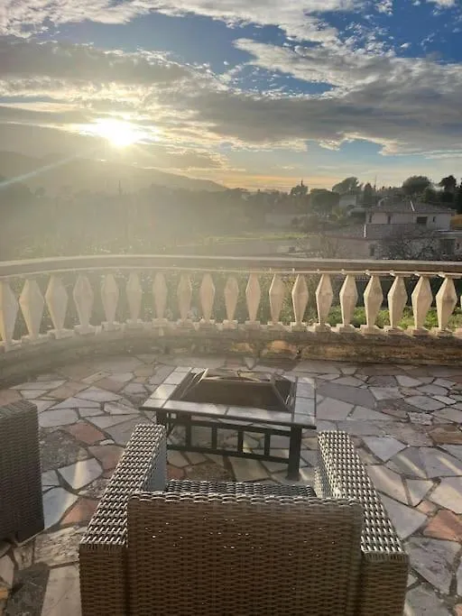 Holiday home Logement Tres Chaleureux A Marseille