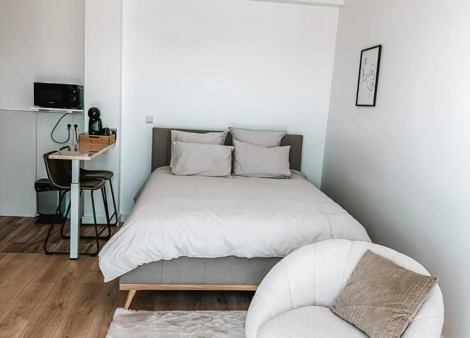 Logement Tres Chaleureux A Marseille France